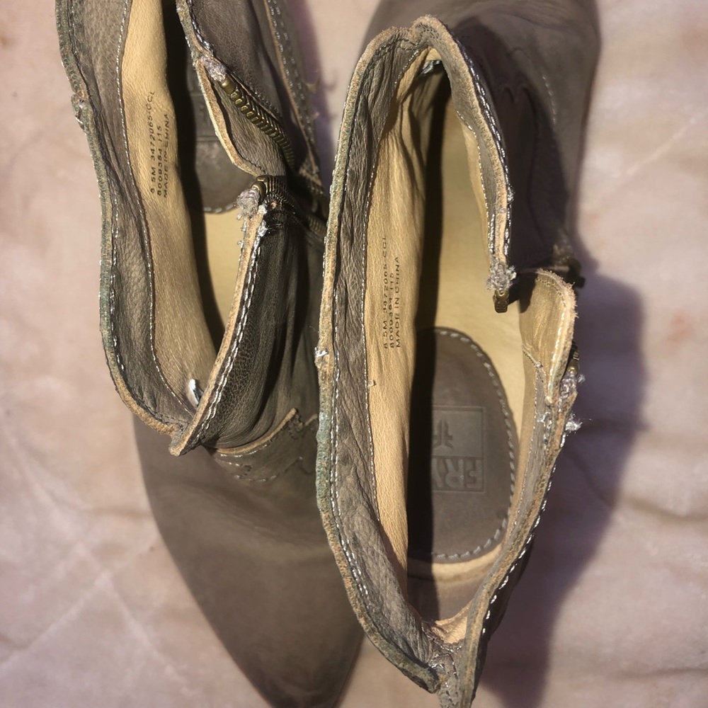 Frye brown/grayish ankle booties size 8.5M - Picture 2 of 10